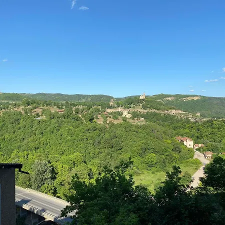 Apartment Happy Place Veliko Tŭrnovo Exterior photo